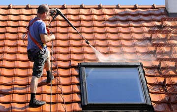 roof cleaning Queens Park